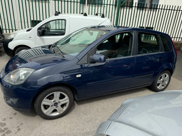 Fiesta 1.2 GPL 16V 5p. Ghia 12 MESI DI GARANZIA (640x480)